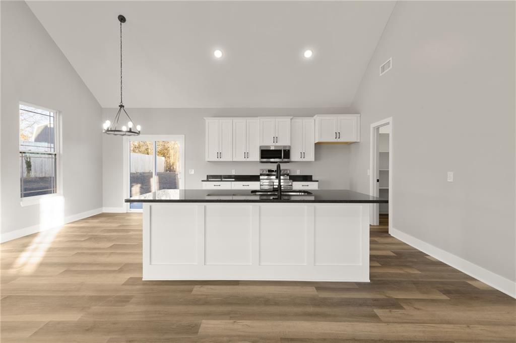 327 Northeast 51st Road Warrensburg, MO 64093 - Photo 9 of 30