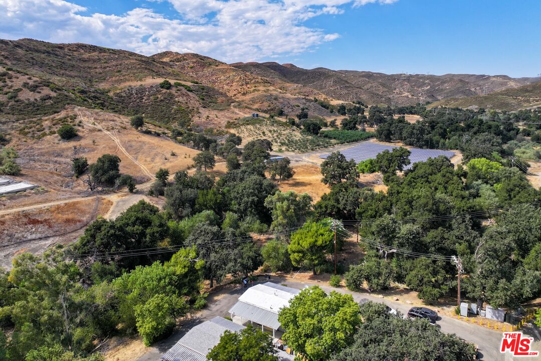 36200 Paradise Ranch Road, Unit 8 Castaic, CA 91384 - Photo 11 of 41