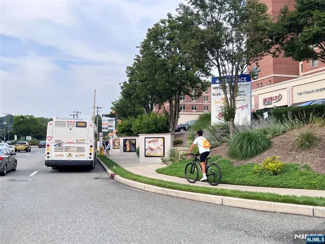 $499,900 | 3513 City Place, Edgewater, NJ 07020