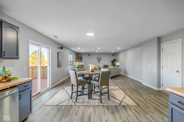 $348,900 | 10828 Young Lake Drive, Indianapolis, IN 46229