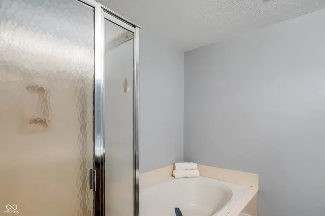 $348,900 | 10828 Young Lake Drive, Indianapolis, IN 46229