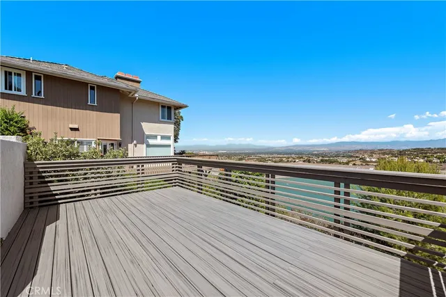 $4,800,000 | 17 Monaco, Unit 12, Newport Beach, CA 92660