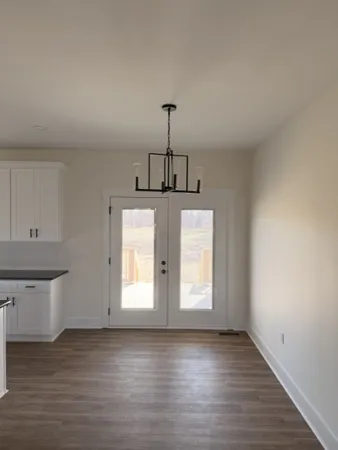 $339,900 | 523 Old Hopkinsville Road, Cadiz, KY 42211