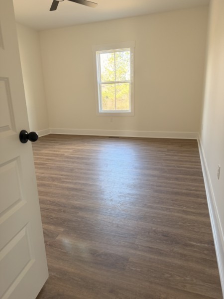 523 Old Hopkinsville Road Cadiz, KY 42211 - Photo 9 of 29