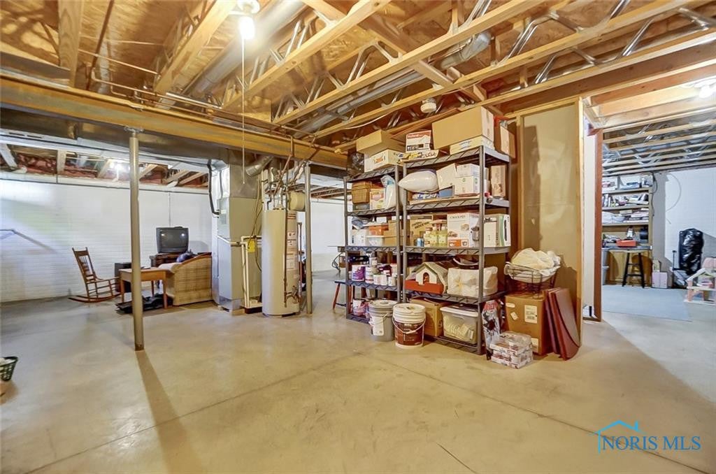 1452 Cardinal Road Bowling Green, OH 43402 - Photo 35 of 47 Gallery Image 35