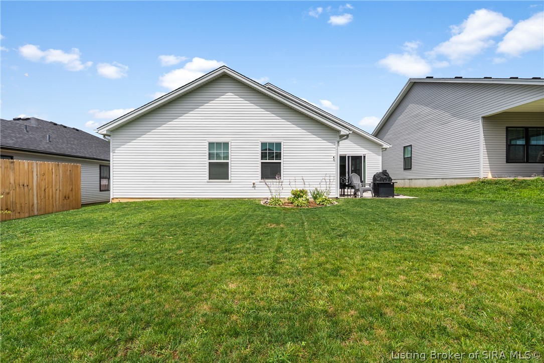8035 Hudson Lane Georgetown, IN 47122 - Photo 27 of 32