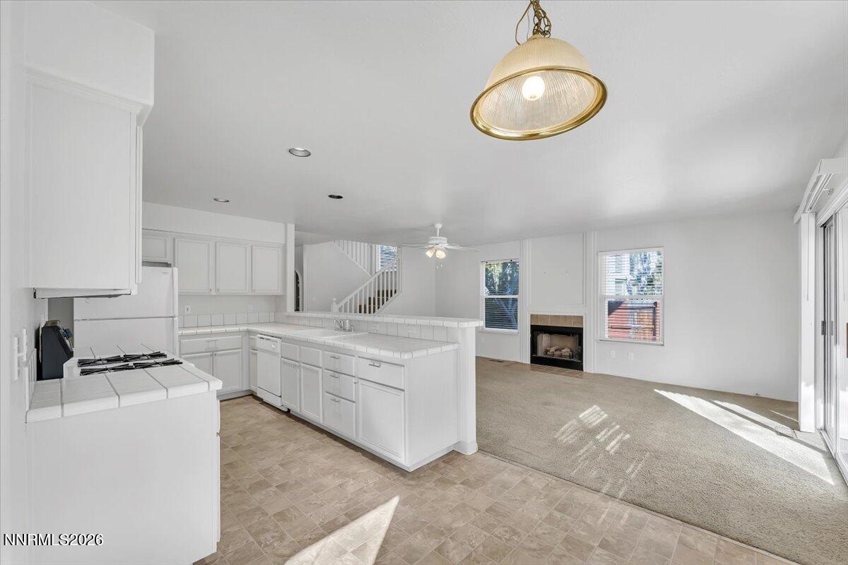 3870 North Westpoint Drive Reno, NV 89509 - Photo 15 of 57 Great Room