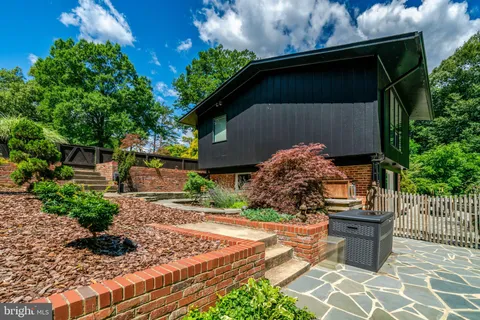 $1,750,000 | 1927 Marthas Road, Alexandria, VA 22307