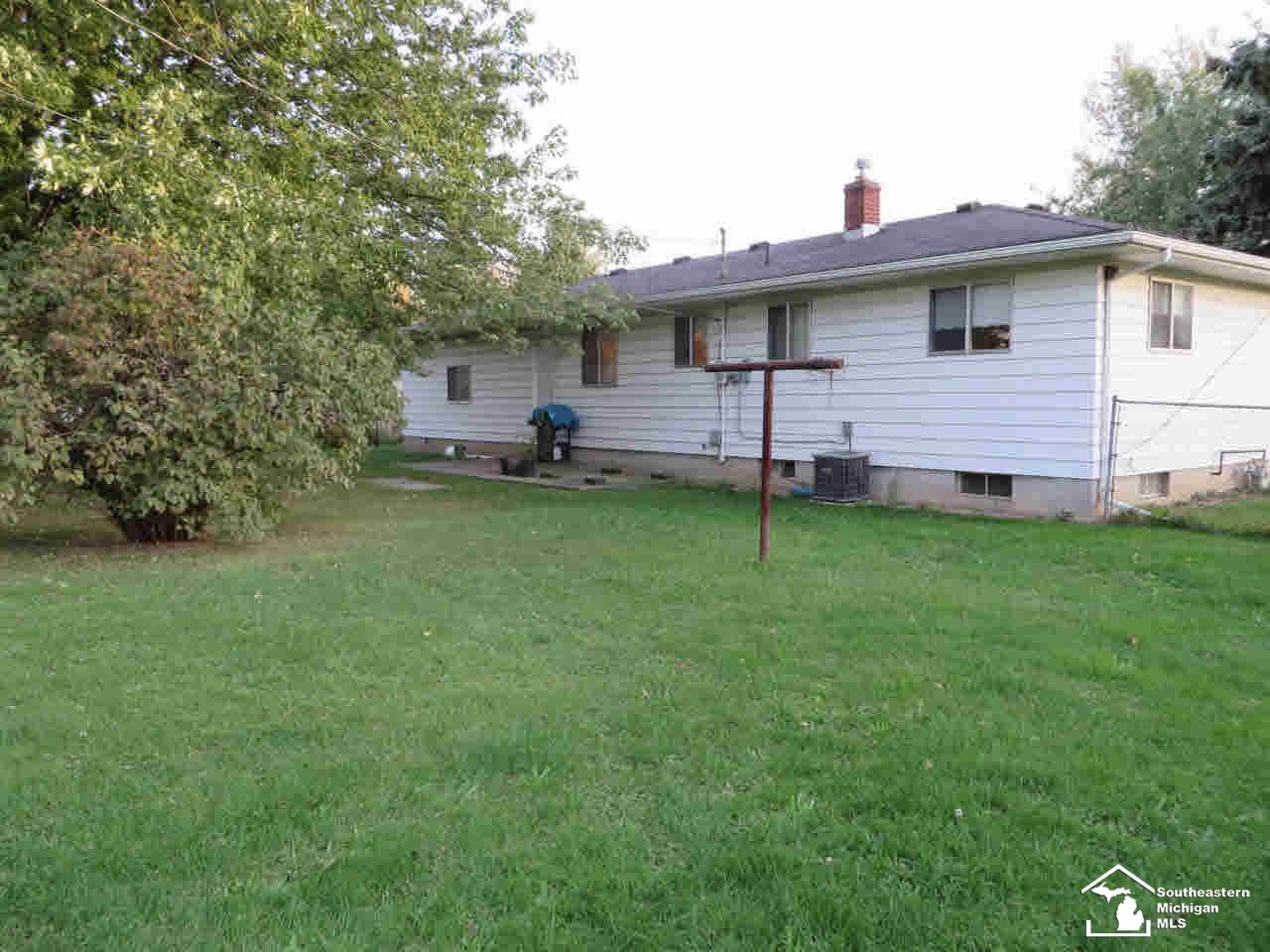 1733 Sandy Creek Road, Unit CREEKS Monroe, MI 48162 - Photo 11 of 16 Gallery Image 11