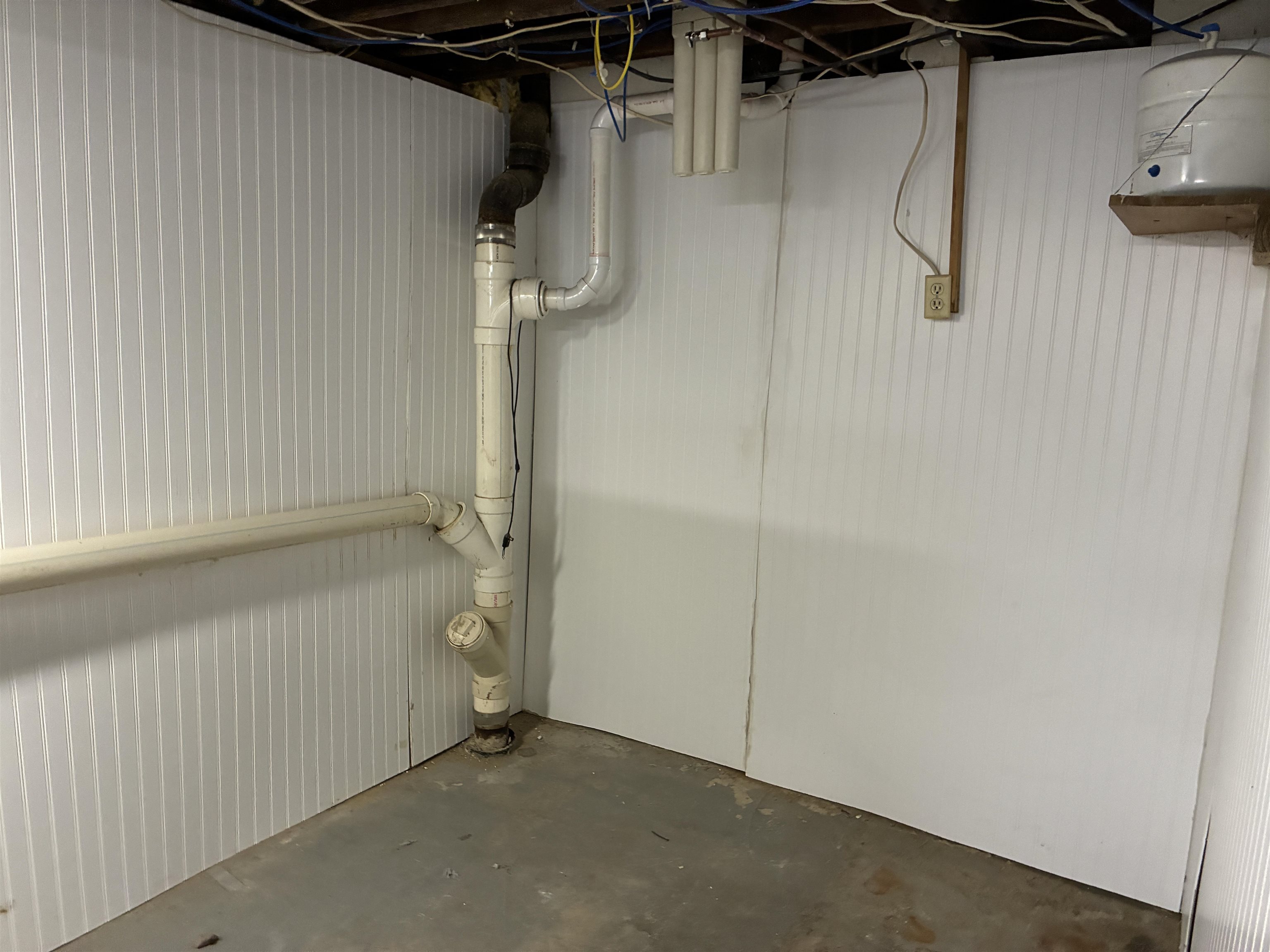 115 North Clay Street Mount Carroll, IL 61053 - Photo 49 of 61 a view of small space