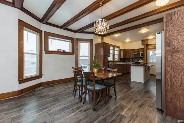 $390,000 | 3910 East Bellefontaine Road, Hamilton, IN 46742