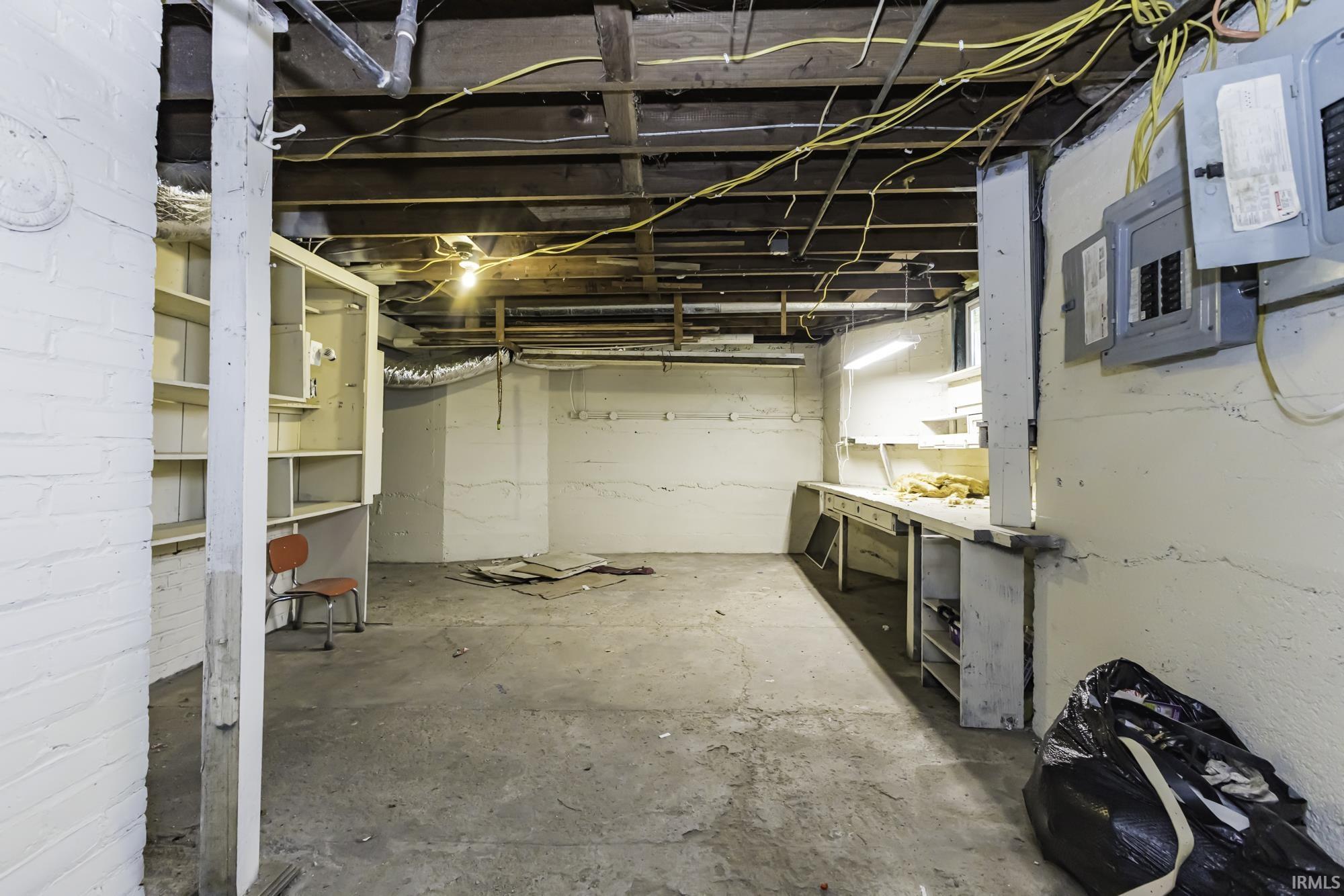 3910 East Bellefontaine Road Hamilton, IN 46742 - Photo 16 of 34