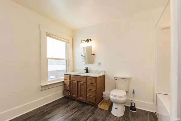 $350,000 | 3910 East Bellefontaine Road, Hamilton, IN 46742