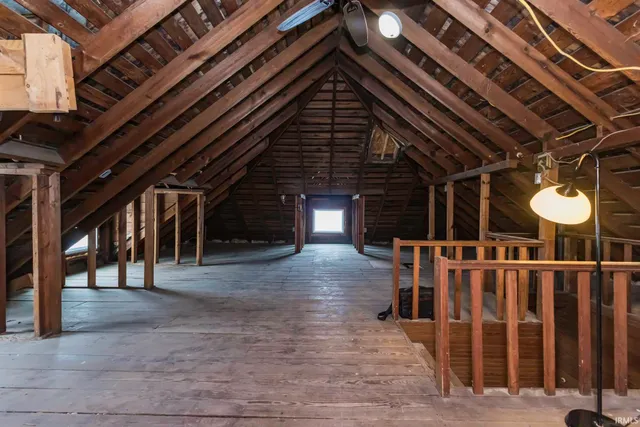 $390,000 | 3910 East Bellefontaine Road, Hamilton, IN 46742