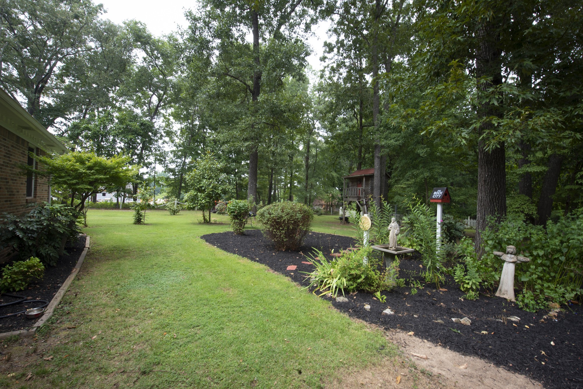 836 Dripping Springs Road Winchester, TN 37398 - Photo 32 of 37 a view of a park that has large trees