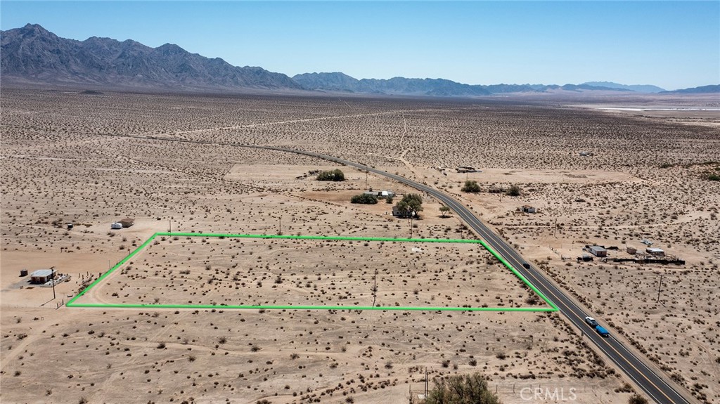87000 Amboy Road Twentynine Palms, CA 92277 - Photo 8 of 17 a view of ocean and mountain