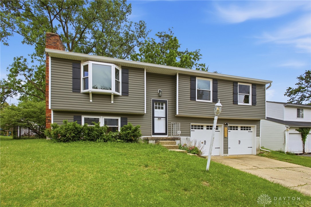 5490 Gander Road West Dayton, OH 45424 - Photo 3 of 43