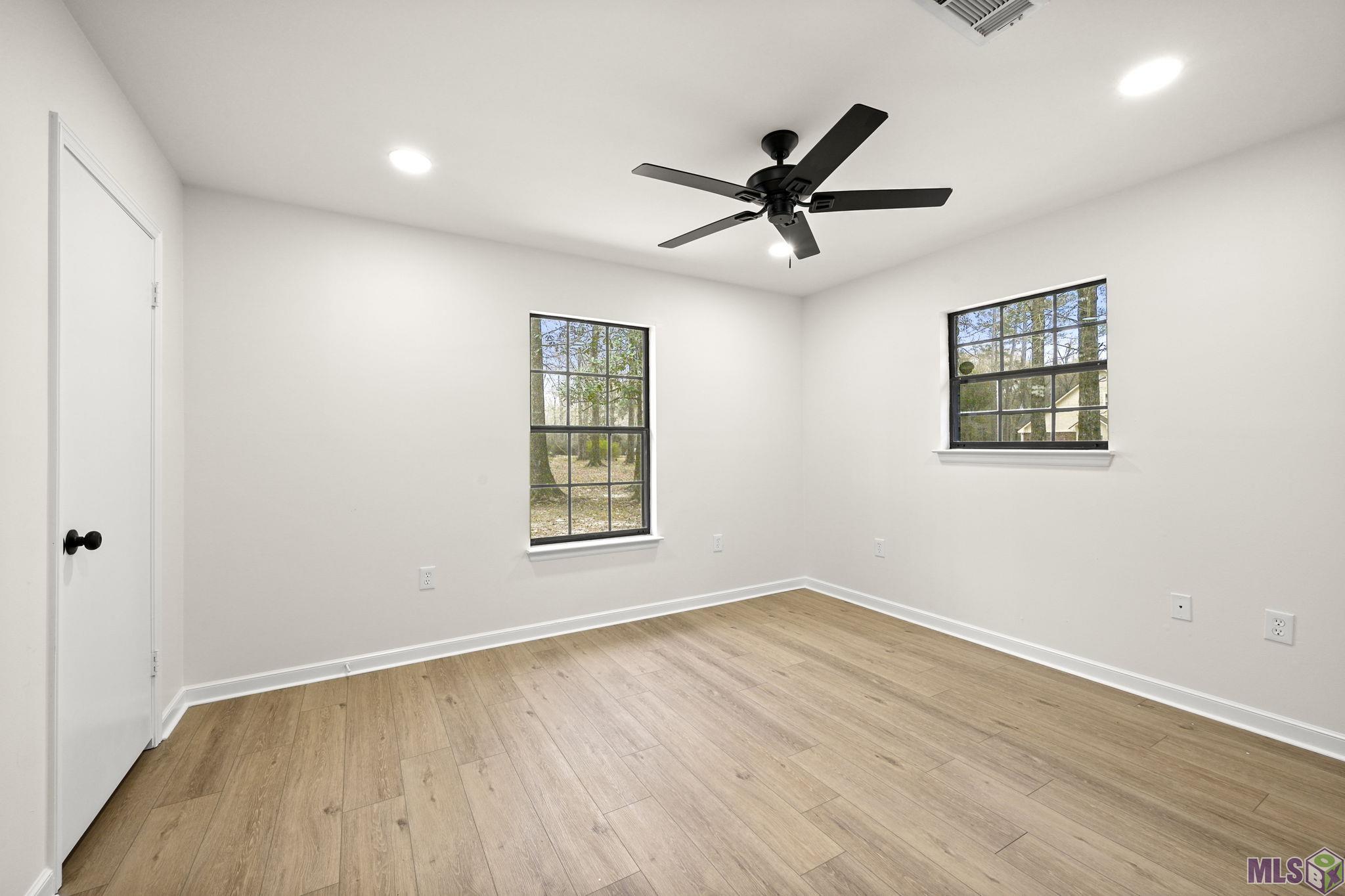 11232 Buddy Ellis Road Denham Springs, LA 70726 - Photo 11 of 31