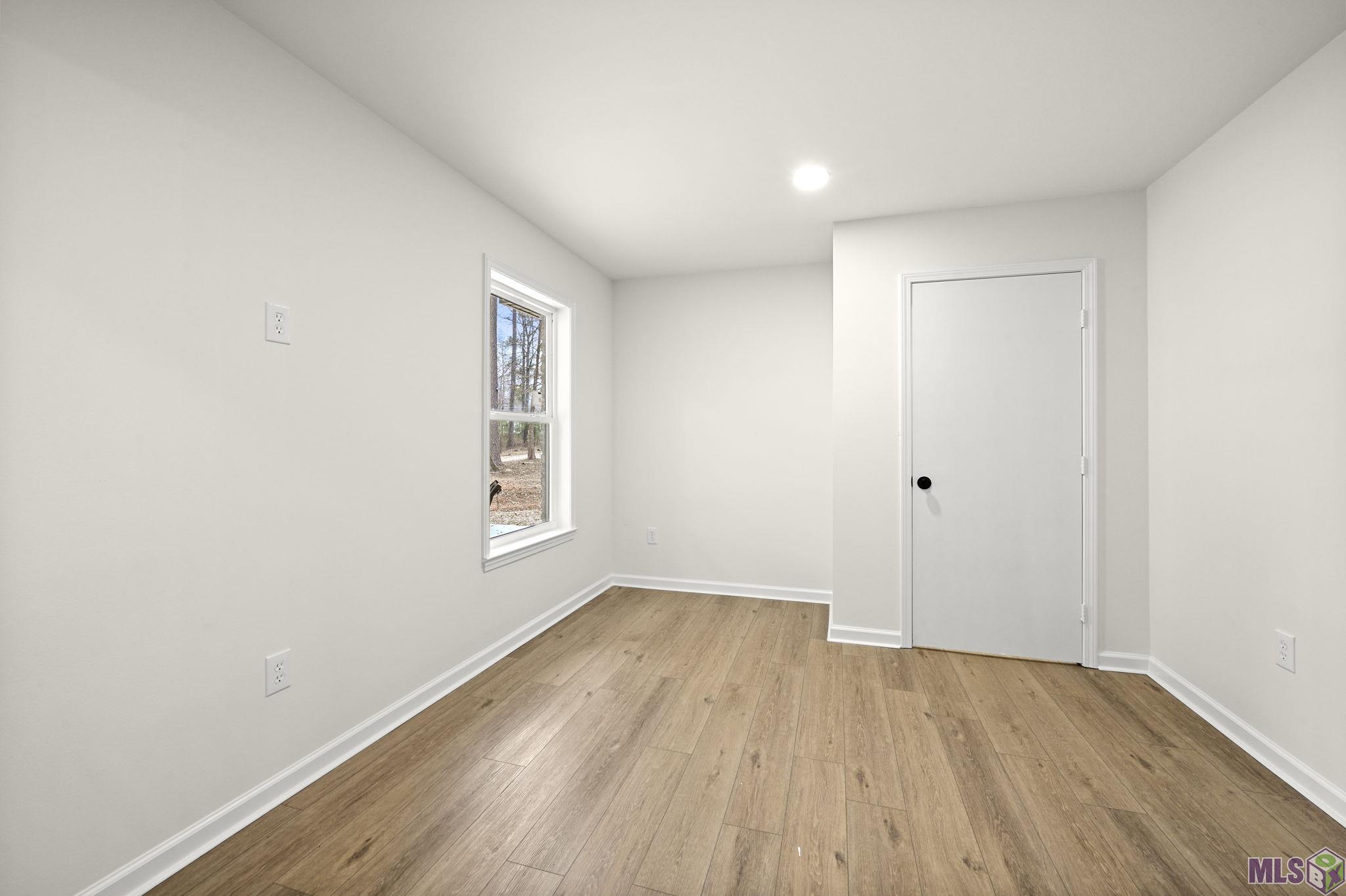 11232 Buddy Ellis Road Denham Springs, LA 70726 - Photo 15 of 31