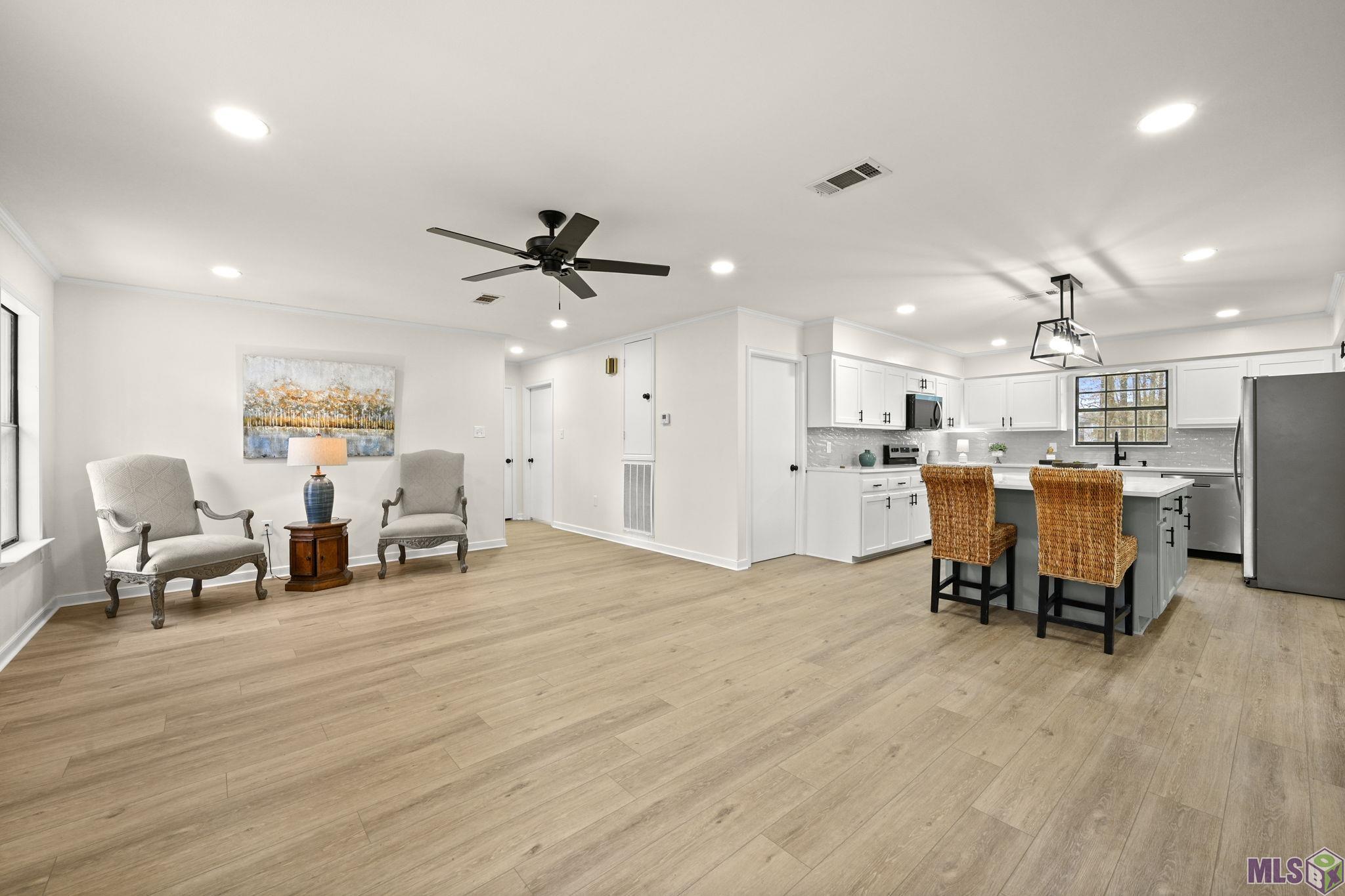 11232 Buddy Ellis Road Denham Springs, LA 70726 - Photo 4 of 31