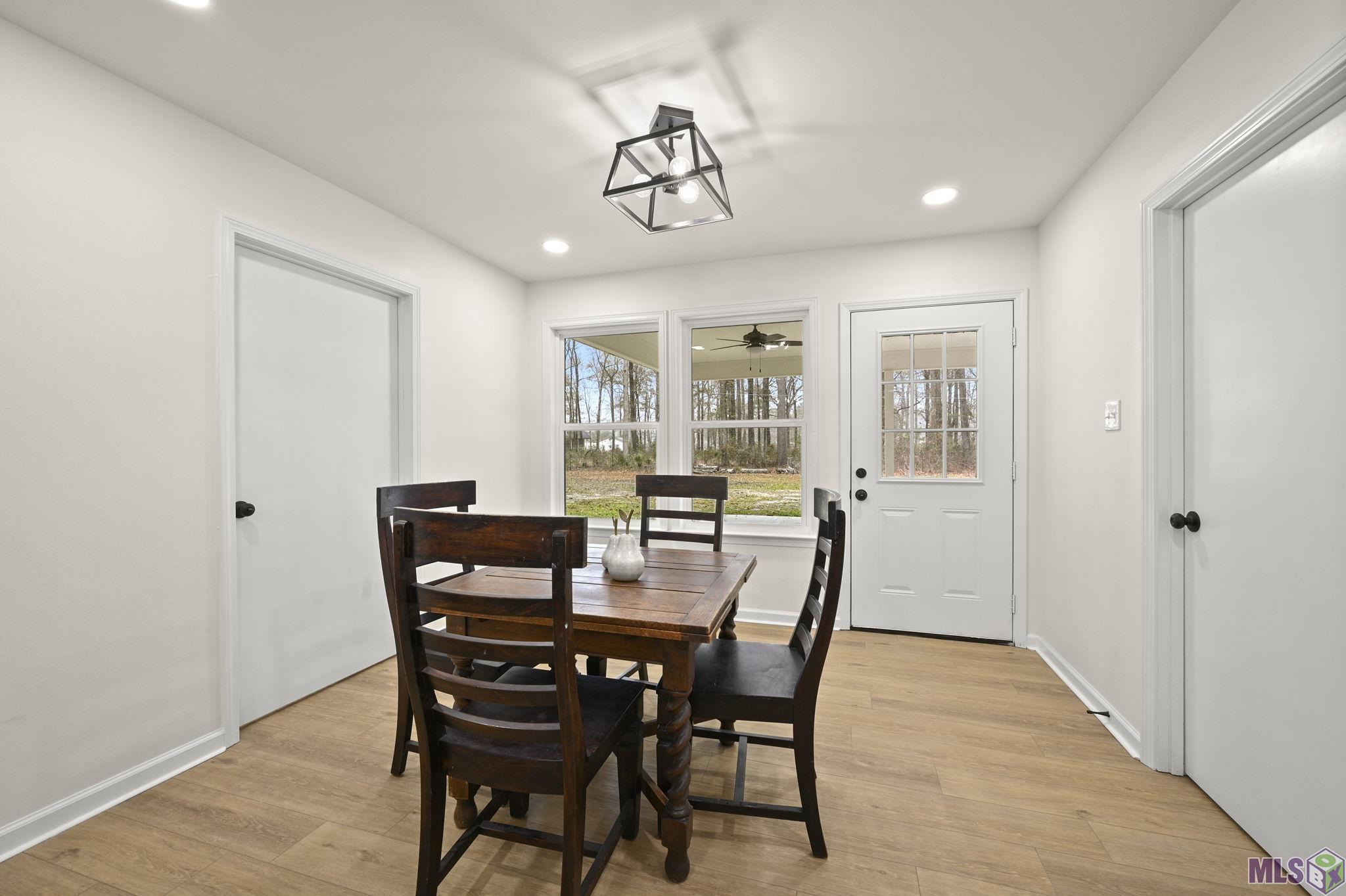 11232 Buddy Ellis Road Denham Springs, LA 70726 - Photo 9 of 31