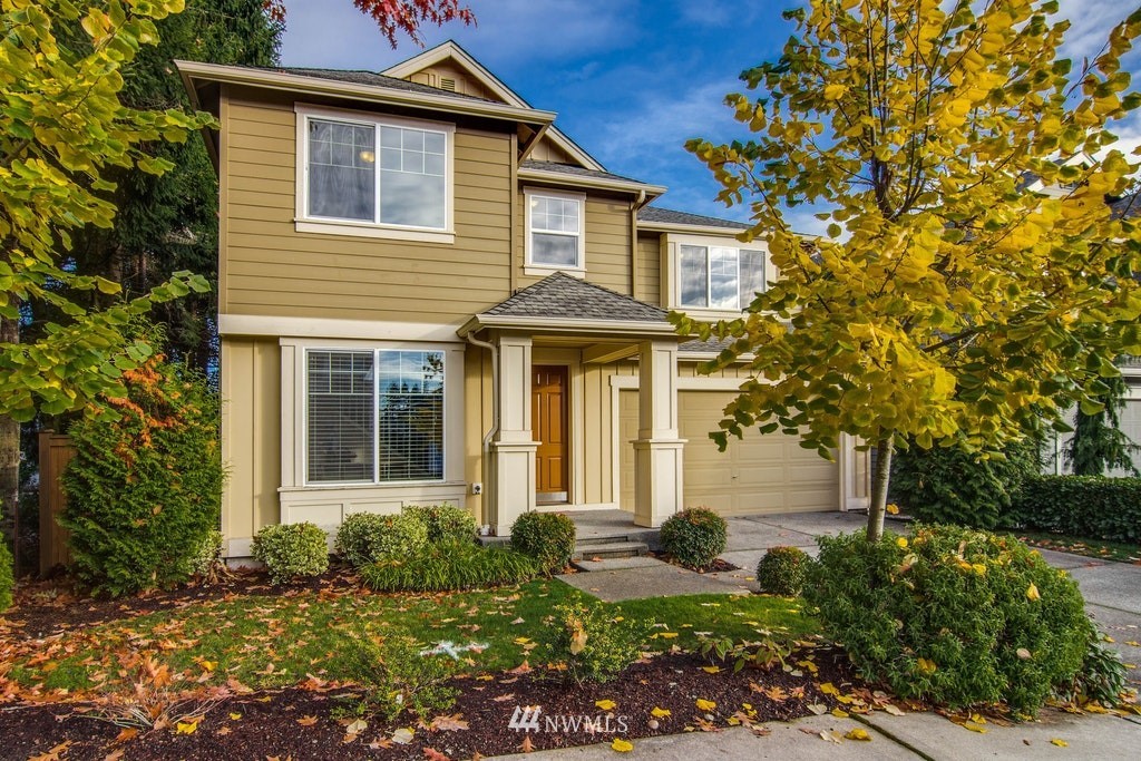 4802 Northeast 2nd Street Renton, WA 98059 - Photo 2 of 25