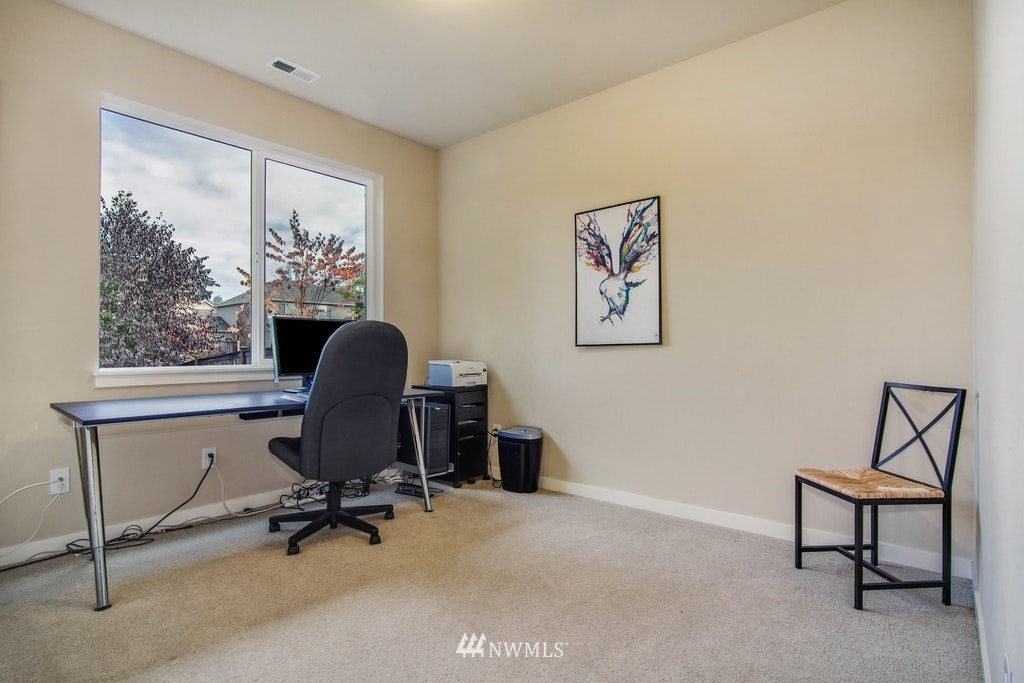 4802 Northeast 2nd Street Renton, WA 98059 - Photo 11 of 25