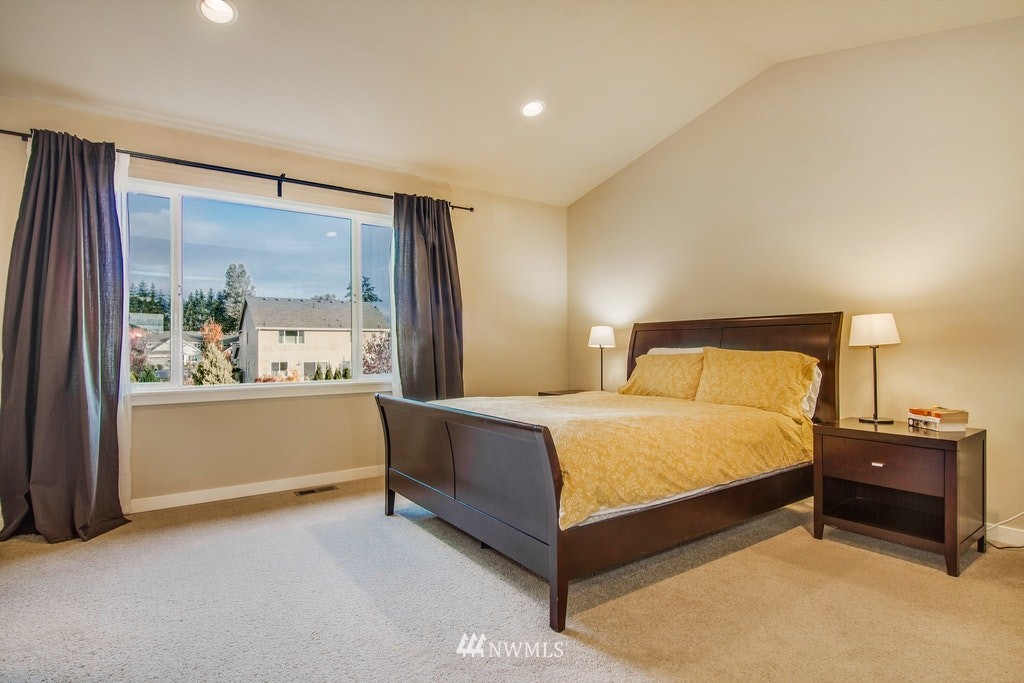 4802 Northeast 2nd Street Renton, WA 98059 - Photo 13 of 25