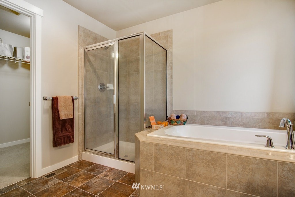4802 Northeast 2nd Street Renton, WA 98059 - Photo 15 of 25