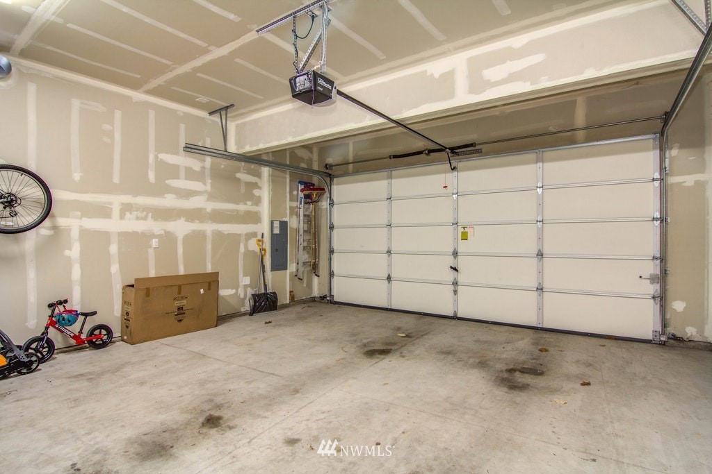 4802 Northeast 2nd Street Renton, WA 98059 - Photo 22 of 25