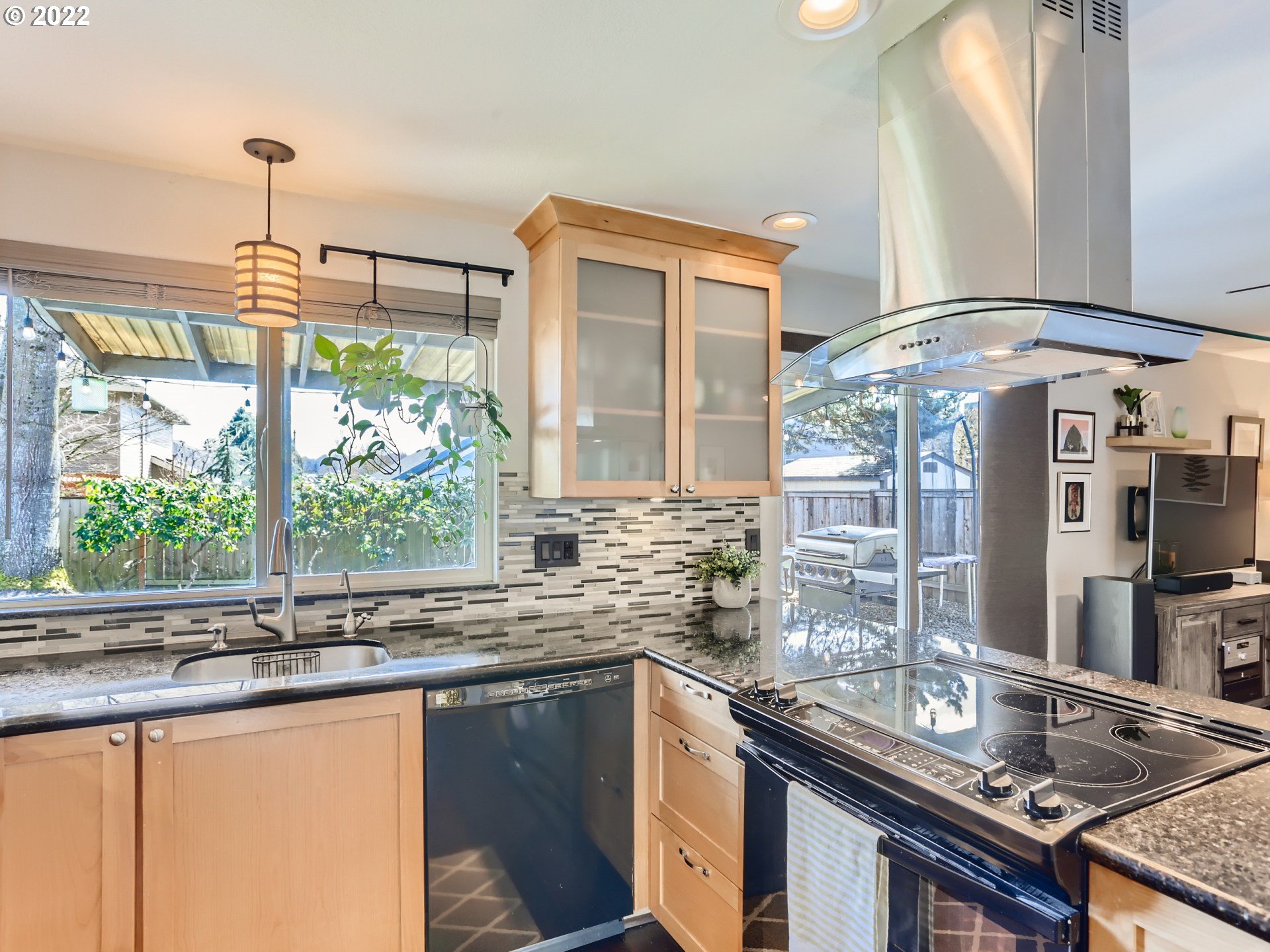 13320 Southwest Haystack Drive Beaverton, OR 97008 - Photo 10 of 26 Gallery Image 10