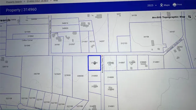 $215,000 | 11200 Kentucky Oaks Drive, Conroe, TX 77304