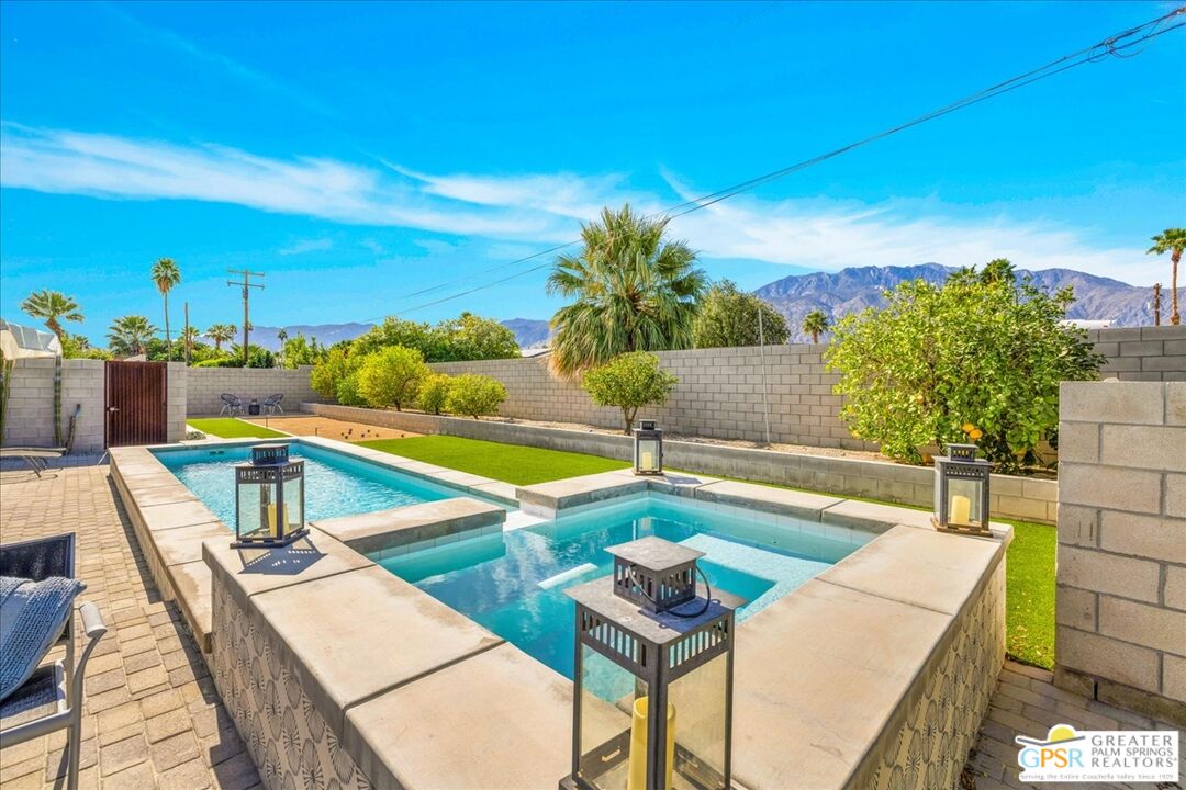1979 North Los Alamos Road Palm Springs, CA 92262 - Photo 30 of 53