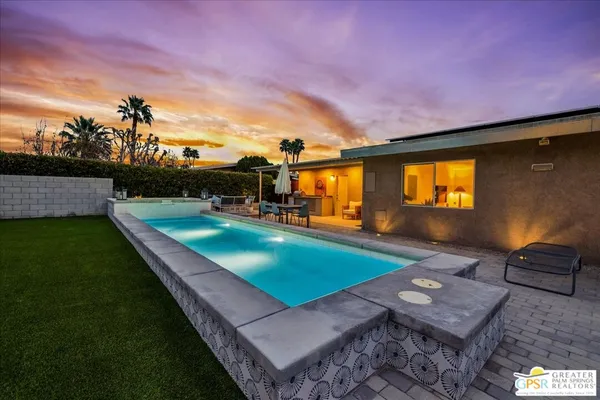 $775,000 | 1979 North Los Alamos Road, Palm Springs, CA 92262