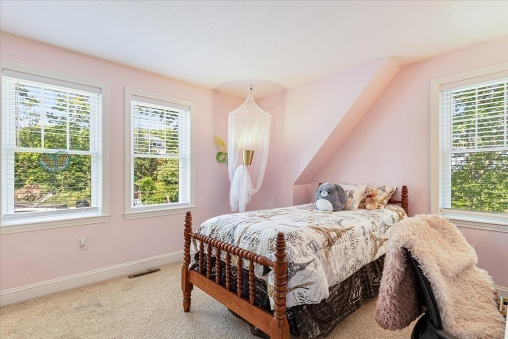 82 Danforth Street Marshfield, MA 02050 - Photo 21 of 42