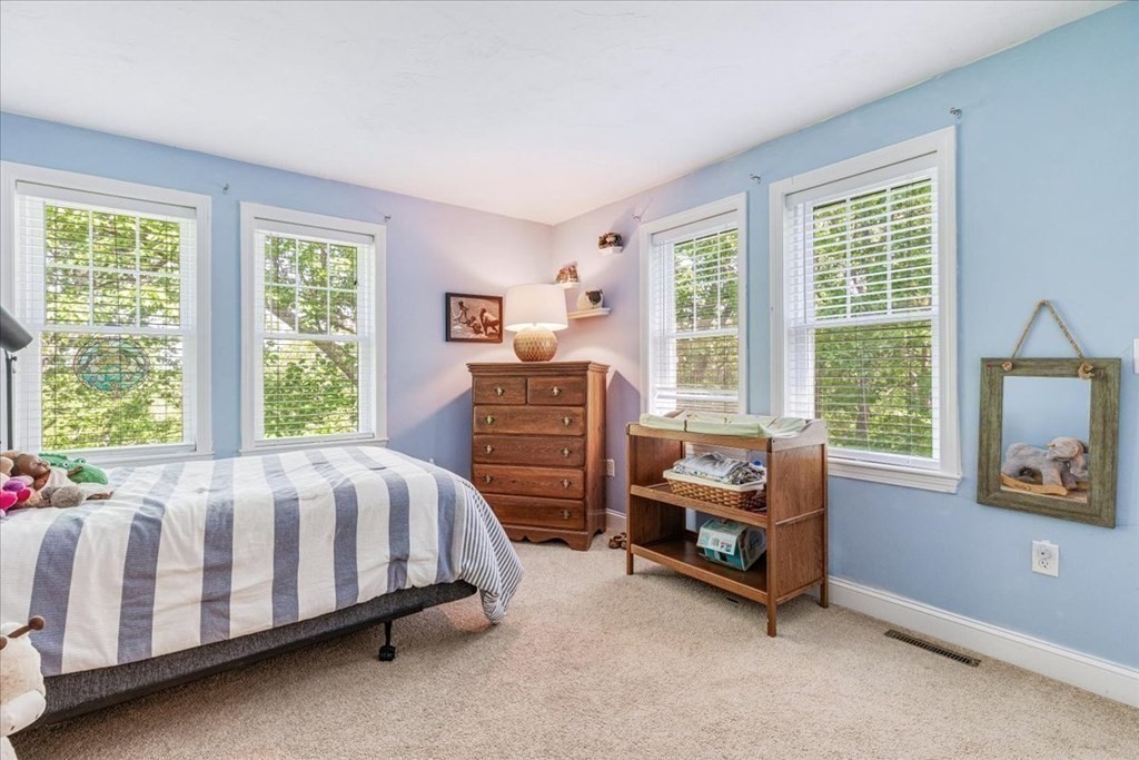 82 Danforth Street Marshfield, MA 02050 - Photo 22 of 42