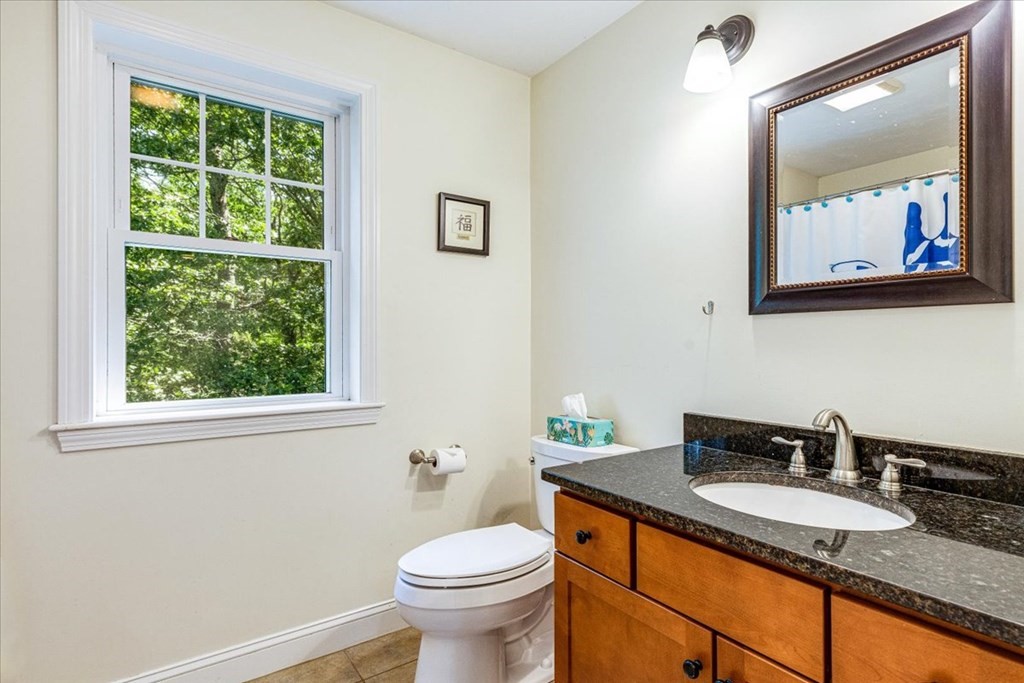 82 Danforth Street Marshfield, MA 02050 - Photo 26 of 42