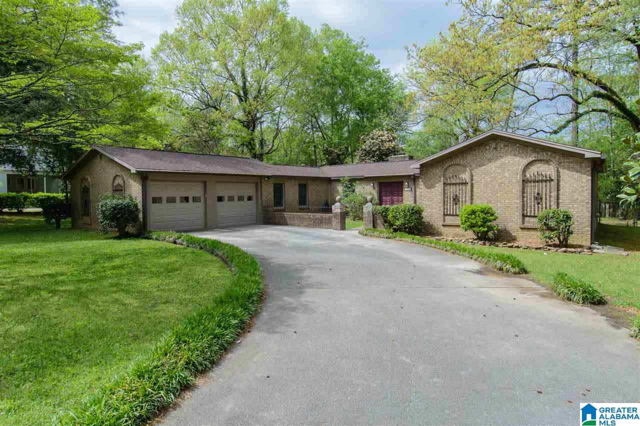 3411 Loch Ridge Drive Birmingham, AL 35216 - Photo 1 of 41
