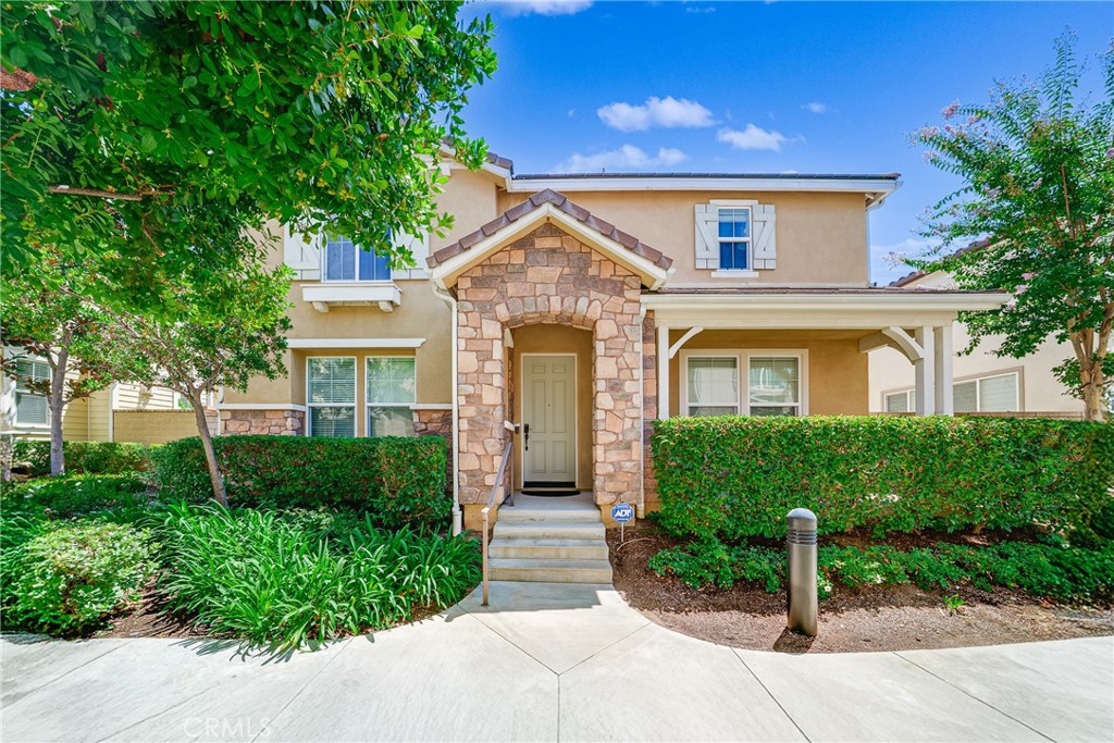 907 North Cornejo Way Azusa, CA 91702 - Photo 2 of 22 front view of a house with a yard
