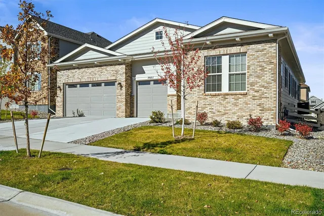 $924,900 | 7051 South White Crow Way, Aurora, CO 80016