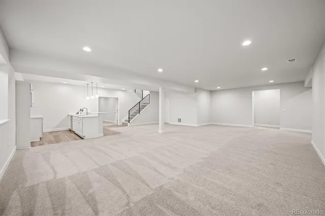 $924,900 | 7051 South White Crow Way, Aurora, CO 80016