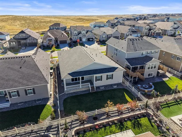 $924,900 | 7051 South White Crow Way, Aurora, CO 80016