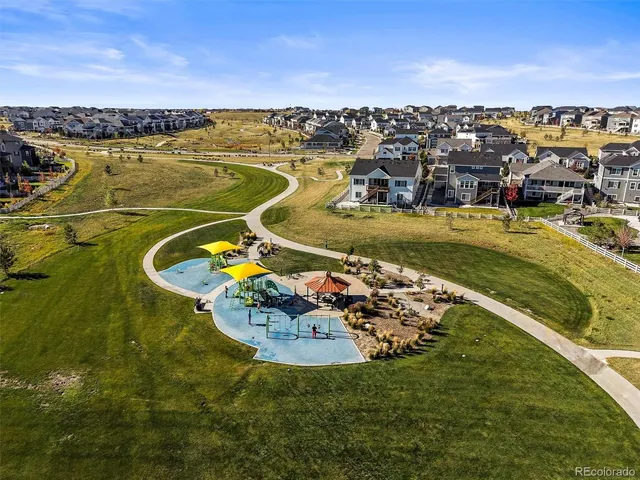 $924,900 | 7051 South White Crow Way, Aurora, CO 80016