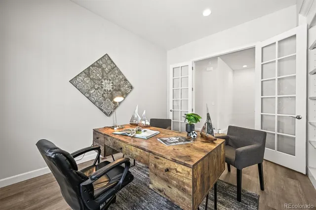 $924,900 | 7051 South White Crow Way, Aurora, CO 80016