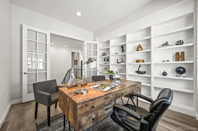 $924,900 | 7051 South White Crow Way, Aurora, CO 80016