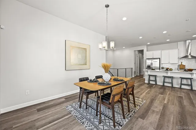 $924,900 | 7051 South White Crow Way, Aurora, CO 80016