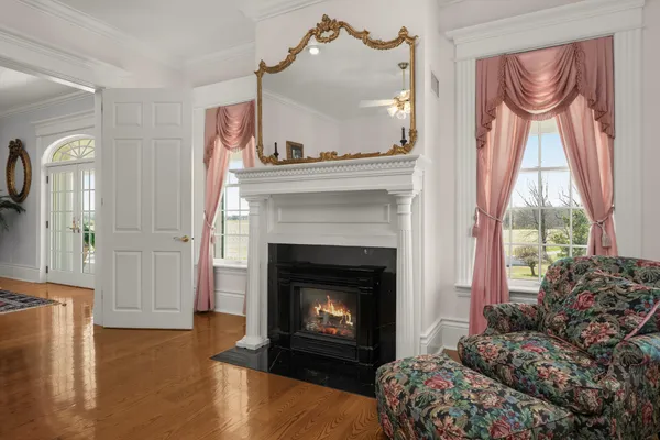 $7,995,000 | 99 Posey Circle, Iron City, TN 38463