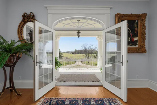 $7,995,000 | 99 Posey Circle, Iron City, TN 38463