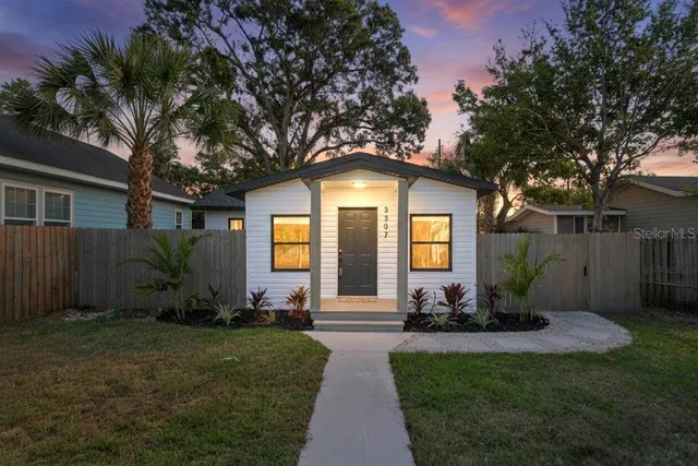$274,900 | 3307 25th Street North, St. Petersburg, FL 33713