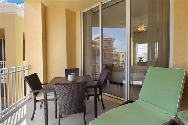 $6,000 | 410 Bayfront Place, Unit 2509, Naples, FL 34102